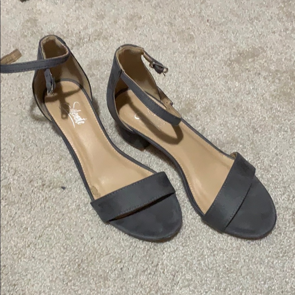 Grey heals